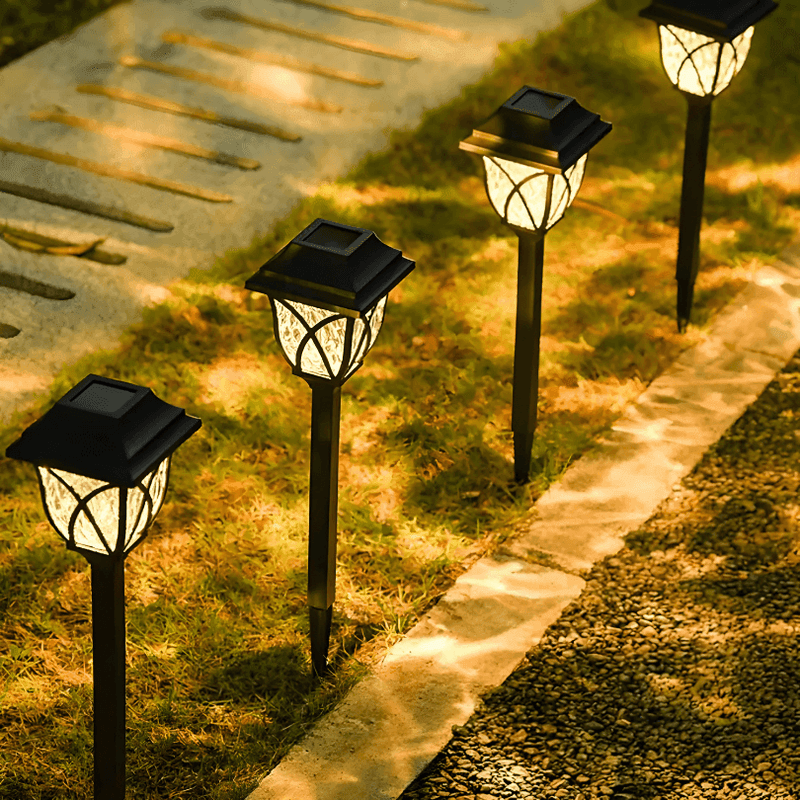 Luminária Solar de Jardim - CharmGarden